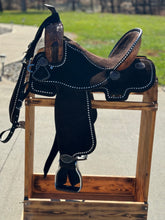 Load image into Gallery viewer, The Lainey Spinal Relief Saddle