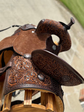 Load image into Gallery viewer, The Mickey Saddle