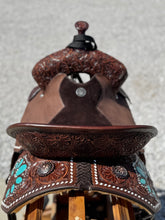 Load image into Gallery viewer, Squashing Betty’s Leather Saddle