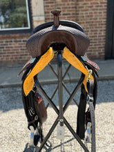 Load image into Gallery viewer, Chocolate Storm Spinal Relief Lightweight Saddle