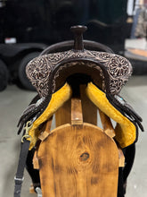 Load image into Gallery viewer, Fearless Bowie Saddle