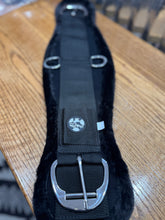 Load image into Gallery viewer, Black Fleece Contour Girth