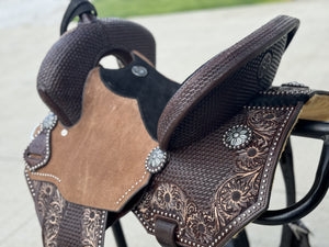 The Jackie Lightweight Saddle