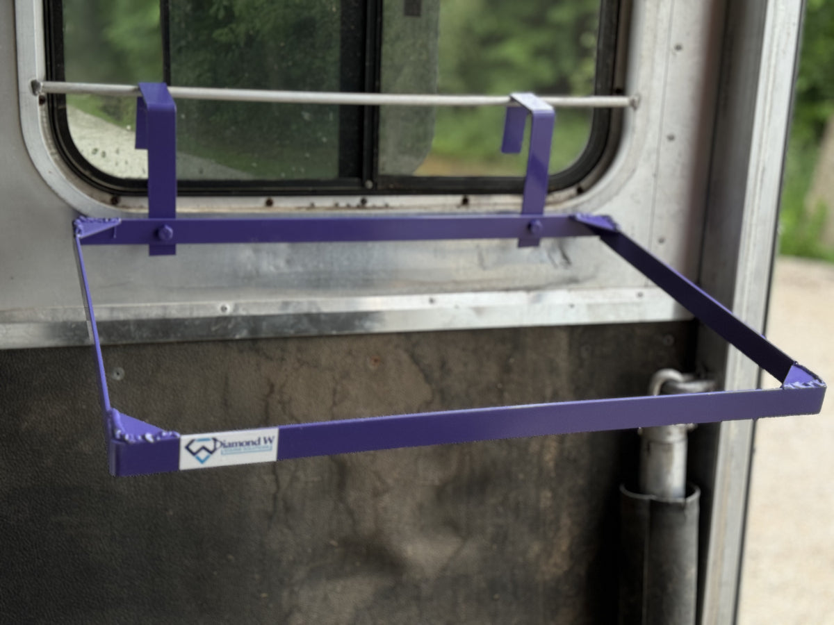 Hay Net Holder/filler – Pretty Polos By Jessie & Lopin' With Grace Tack LLC