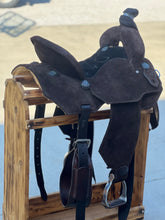 Load image into Gallery viewer, The Barrel Brandon Saddle
