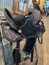 Load image into Gallery viewer, Black Thunderstruck Spinal Relief Saddle