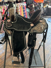Load image into Gallery viewer, Black Thunderstruck Spinal Relief Saddle