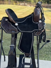 Load image into Gallery viewer, The Black Jack Saddle