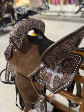 Load image into Gallery viewer, Bling Faith Leather Saddle