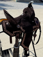 Load image into Gallery viewer, Chocolate Victoria Spinal Relief Saddle