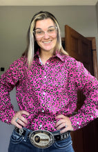 Load image into Gallery viewer, Hot Pink Cheetah Rodeo Shirt