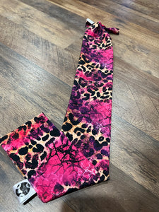 Hot pink cheetah stone Tailbag