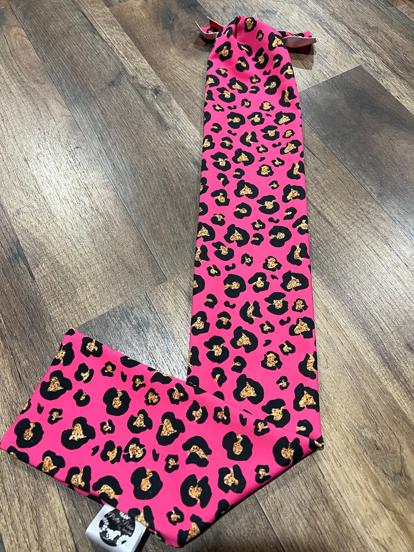 Hot pink cheetah tailbag