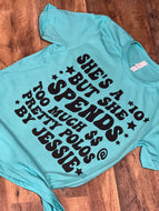 She’s A 10 Graphic T-Shirt